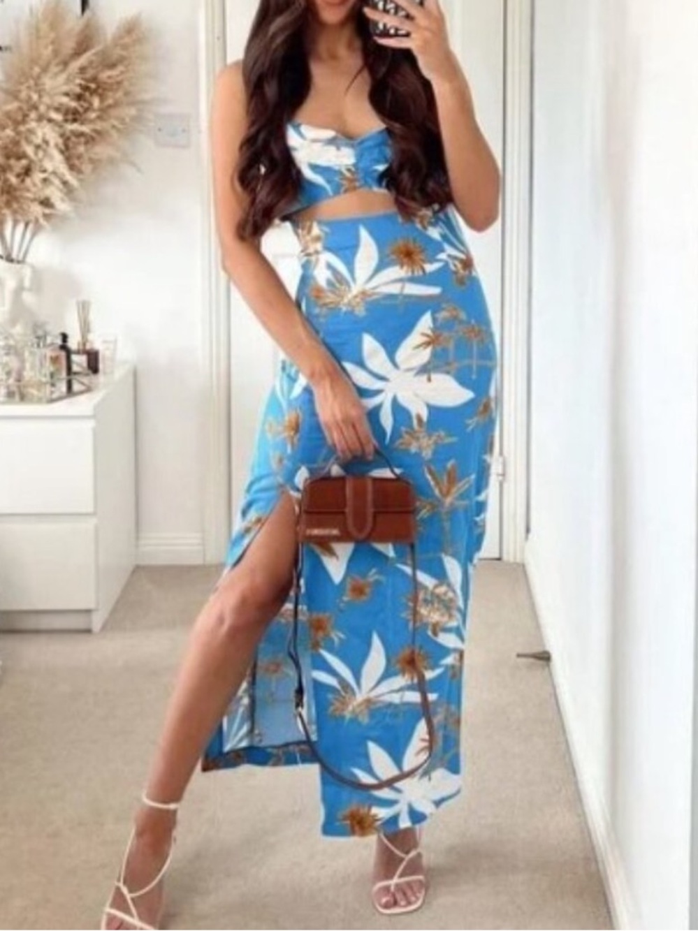 Zara Cut Out Printed Dress Size XS Extra Small Blue Tropical Print Midi Slit